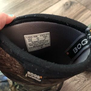 Boys winter/rain boots